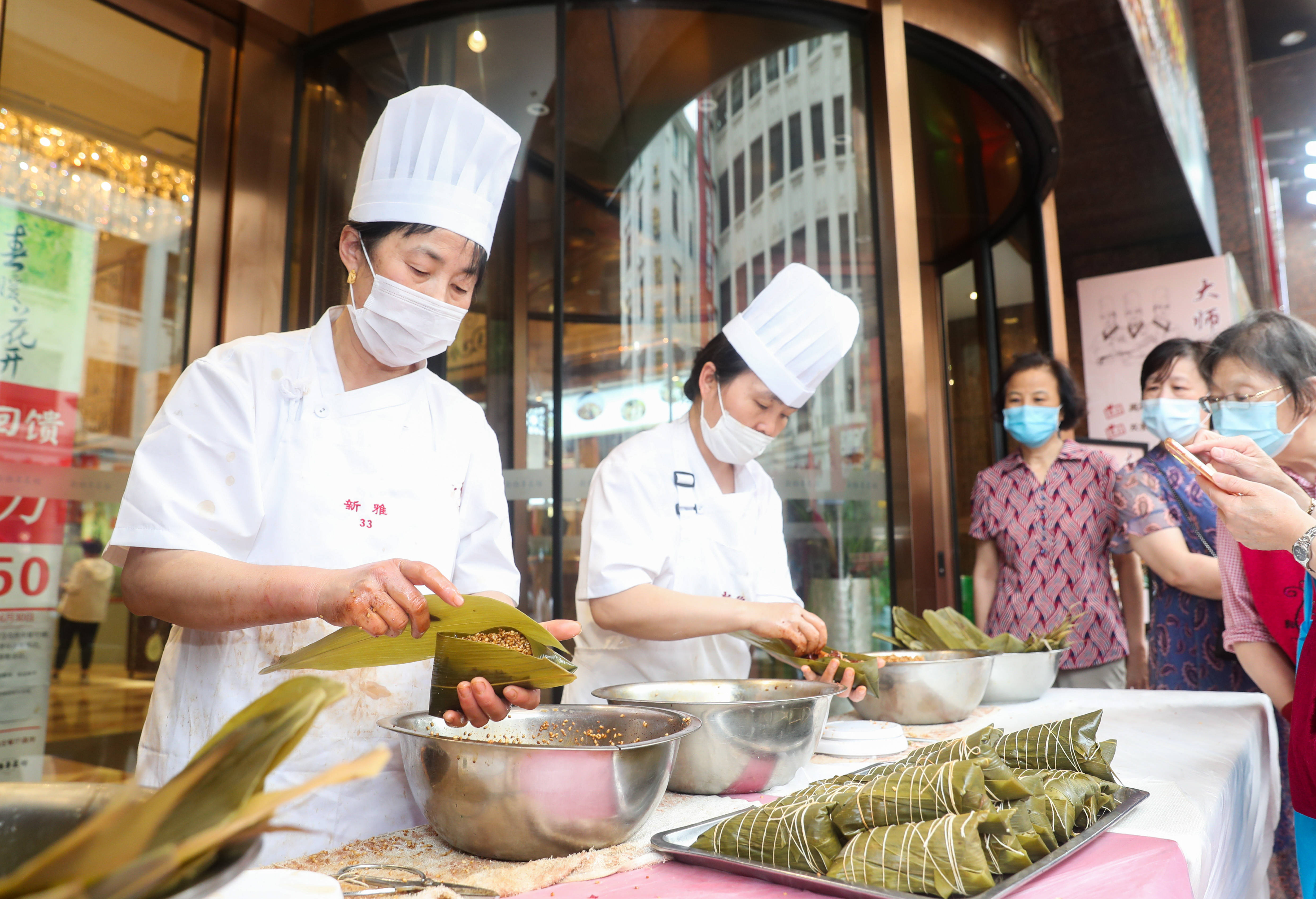 解鎖新境界，探尋高級冷菜之旅，與自然美景共舞的獨特美食盛宴（2016年最新）