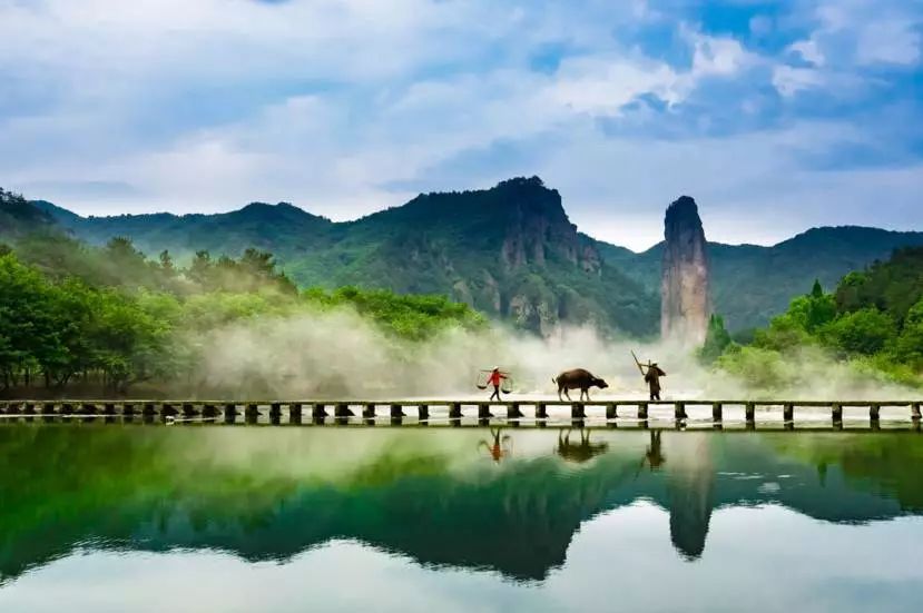 跟隨李雨婷探索自然美景，奇妙旅程的啟程日（2024年11月14日）